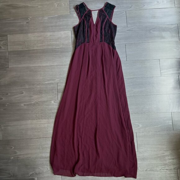 NWT BCBGeneration Burgundy Chiffon Maxi Dress Black Lace Gown Formal Size 6 - Picture 1 of 7